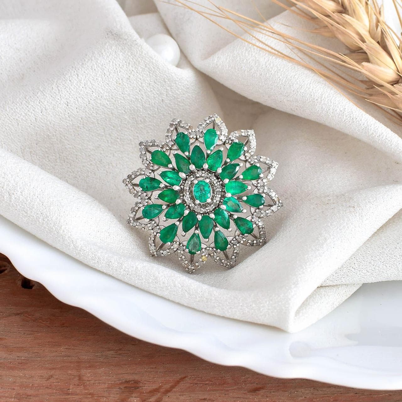 emerald ring in 92.5 sterling silver by Surya Jewellers Jaipur